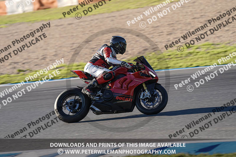 estoril;event digital images;motorbikes;no limits;peter wileman photography;portugal;trackday;trackday digital images